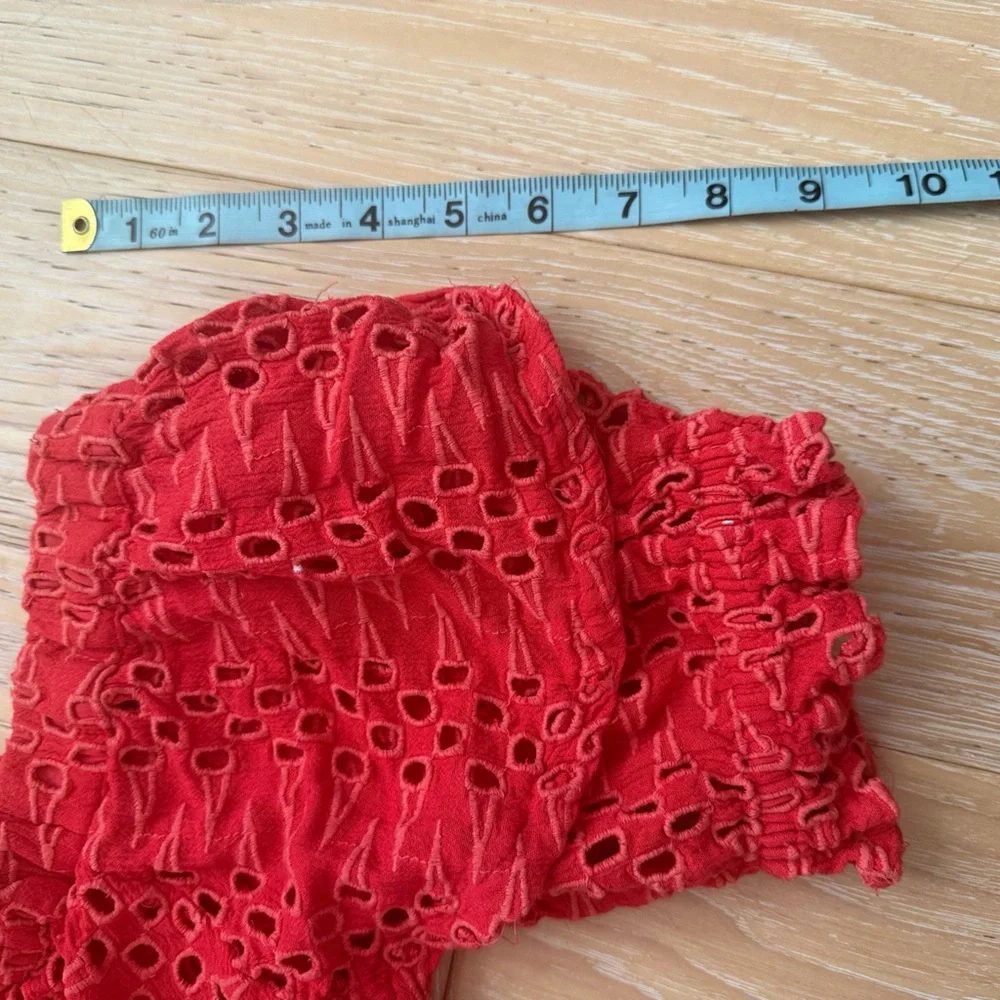 Free People Red off‎ shoulder ruffle eyelet top size S boho indie cowgirl - Picture 4 of 8